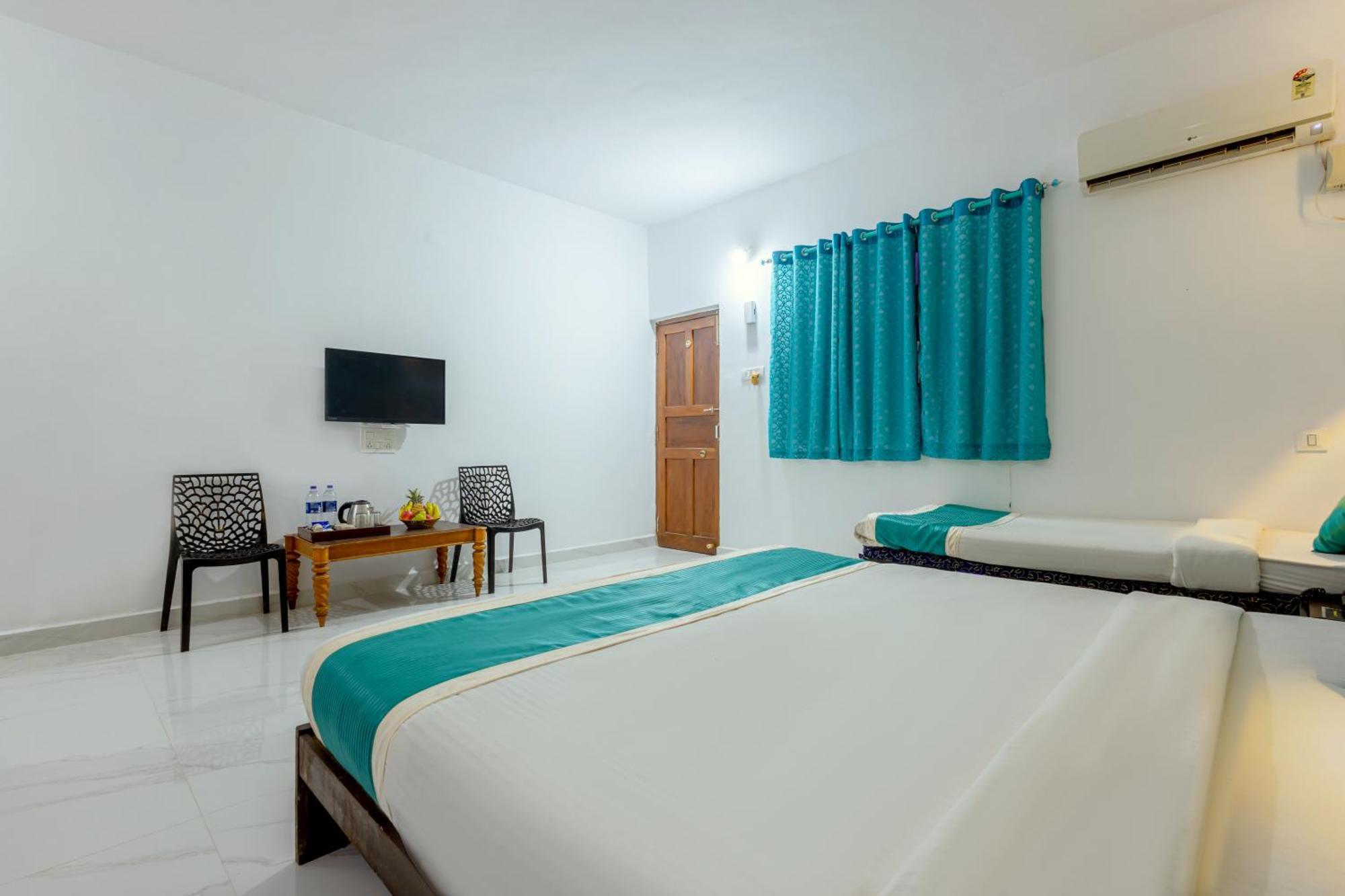 Baga Fantacia Beach Inn Calangute Exterior foto