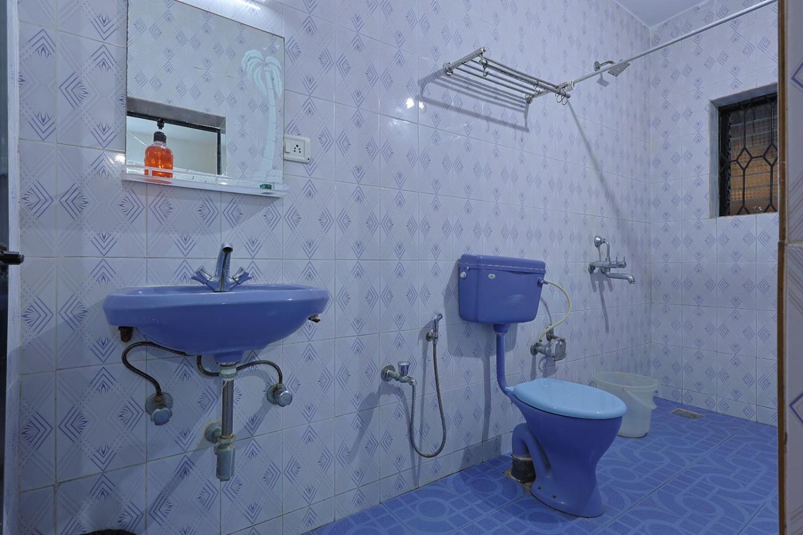 Baga Fantacia Beach Inn Calangute Habitación foto