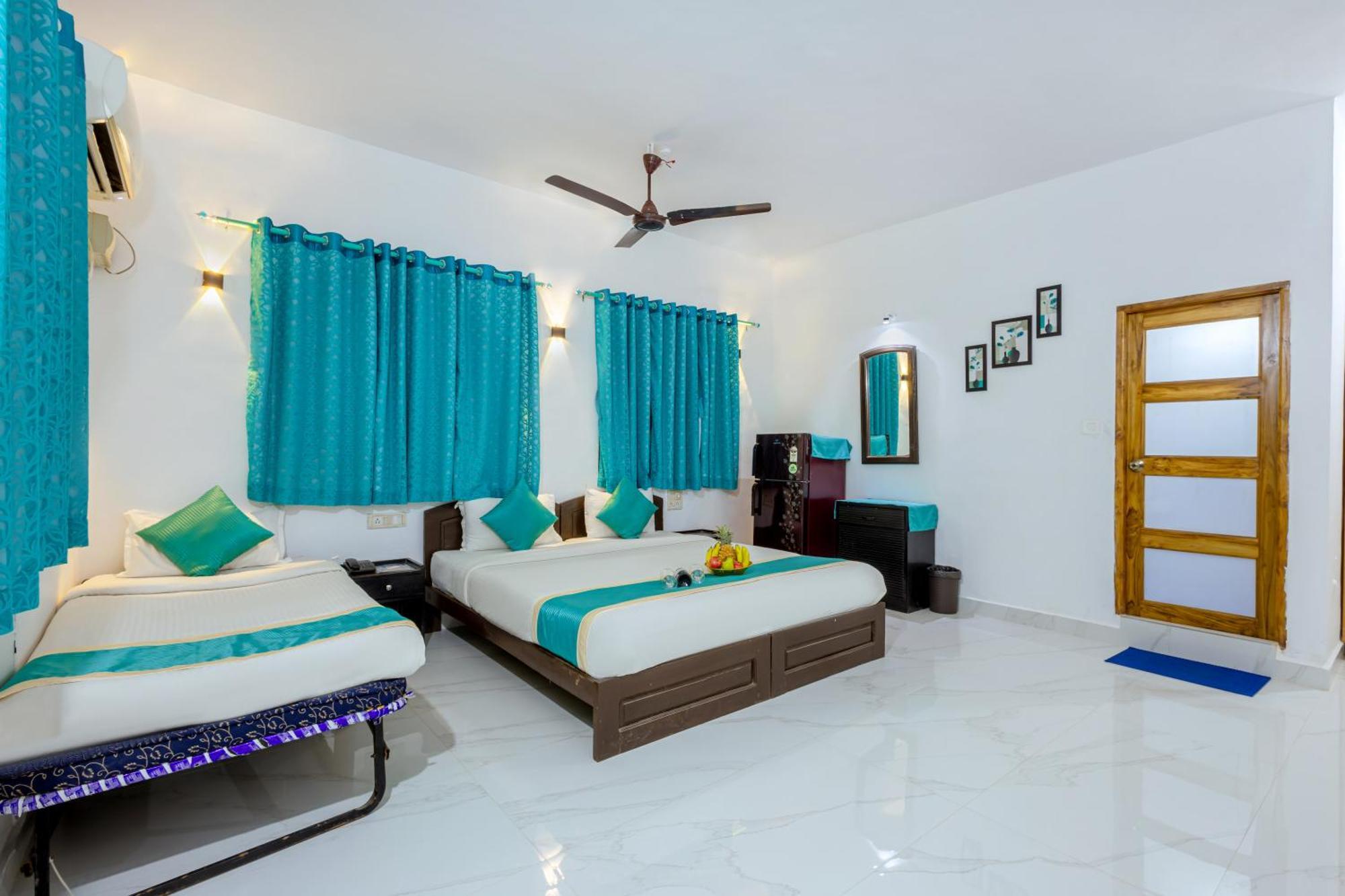 Baga Fantacia Beach Inn Calangute Habitación foto
