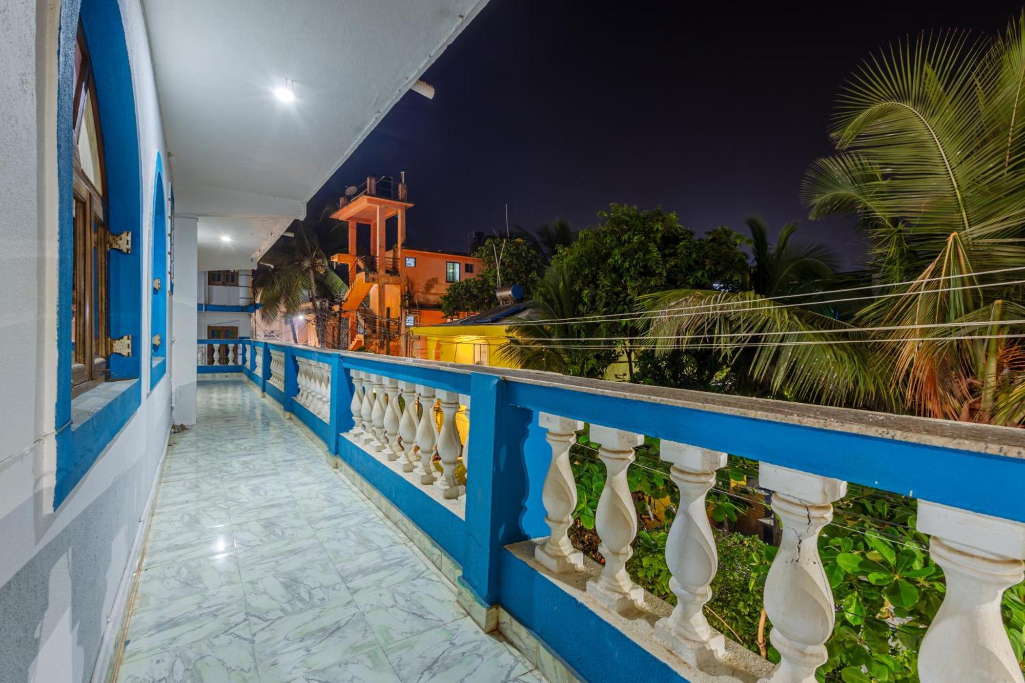 Baga Fantacia Beach Inn Calangute Habitación foto